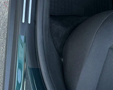 Зелений Фольксваген Пассат, об'ємом двигуна 1.6 л та пробігом 164 тис. км за 6499 $, фото 32 на Automoto.ua