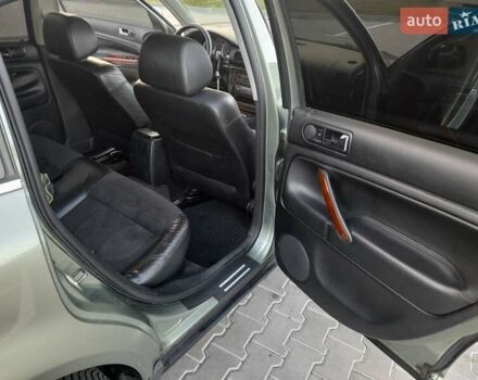 Зеленый Фольксваген Пассат, объемом двигателя 1.8 л и пробегом 354 тыс. км за 4999 $, фото 23 на Automoto.ua