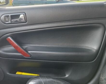 Зеленый Фольксваген Пассат, объемом двигателя 1.8 л и пробегом 351 тыс. км за 4000 $, фото 11 на Automoto.ua