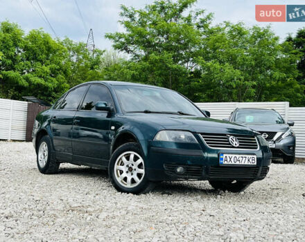 Зеленый Фольксваген Пассат, объемом двигателя 1.78 л и пробегом 365 тыс. км за 3800 $, фото 2 на Automoto.ua