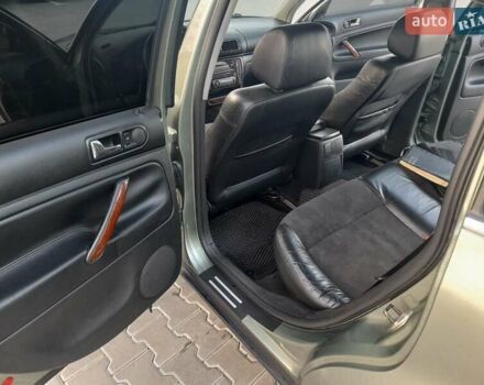 Зеленый Фольксваген Пассат, объемом двигателя 1.8 л и пробегом 354 тыс. км за 4999 $, фото 22 на Automoto.ua