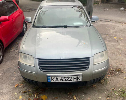 Зелений Фольксваген Пассат, об'ємом двигуна 2 л та пробігом 250 тис. км за 4100 $, фото 2 на Automoto.ua