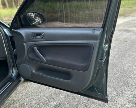 Зелений Фольксваген Пассат, об'ємом двигуна 2.8 л та пробігом 183 тис. км за 4750 $, фото 6 на Automoto.ua