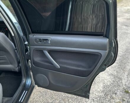 Зелений Фольксваген Пассат, об'ємом двигуна 2.8 л та пробігом 183 тис. км за 4750 $, фото 7 на Automoto.ua