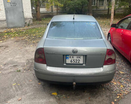 Зелений Фольксваген Пассат, об'ємом двигуна 2 л та пробігом 250 тис. км за 4100 $, фото 3 на Automoto.ua