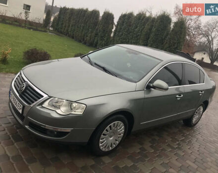 Зелений Фольксваген Пассат, об'ємом двигуна 1.98 л та пробігом 186 тис. км за 5800 $, фото 14 на Automoto.ua