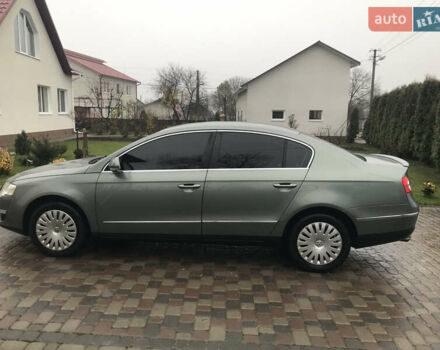 Зелений Фольксваген Пассат, об'ємом двигуна 1.98 л та пробігом 186 тис. км за 5800 $, фото 10 на Automoto.ua