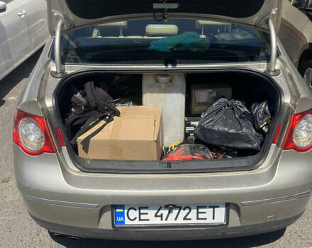 Зелений Фольксваген Пассат, об'ємом двигуна 1.98 л та пробігом 239 тис. км за 2000 $, фото 1 на Automoto.ua