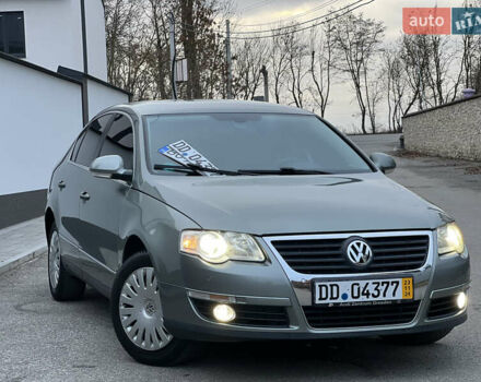 Зелений Фольксваген Пассат, об'ємом двигуна 2 л та пробігом 186 тис. км за 5199 $, фото 28 на Automoto.ua