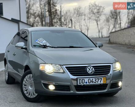 Зелений Фольксваген Пассат, об'ємом двигуна 2 л та пробігом 186 тис. км за 5199 $, фото 35 на Automoto.ua