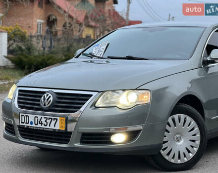Зелений Фольксваген Пассат, об'ємом двигуна 2 л та пробігом 186 тис. км за 5199 $, фото 12 на Automoto.ua