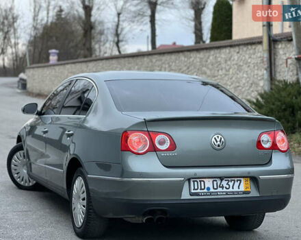 Зелений Фольксваген Пассат, об'ємом двигуна 2 л та пробігом 186 тис. км за 5199 $, фото 58 на Automoto.ua