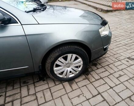 Зелений Фольксваген Пассат, об'ємом двигуна 1.98 л та пробігом 239 тис. км за 4850 $, фото 5 на Automoto.ua