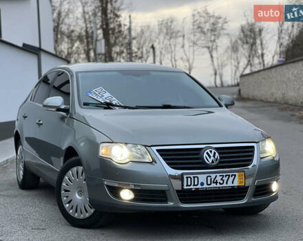 Зелений Фольксваген Пассат, об'ємом двигуна 2 л та пробігом 186 тис. км за 5199 $, фото 25 на Automoto.ua