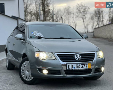 Зелений Фольксваген Пассат, об'ємом двигуна 2 л та пробігом 186 тис. км за 5199 $, фото 36 на Automoto.ua