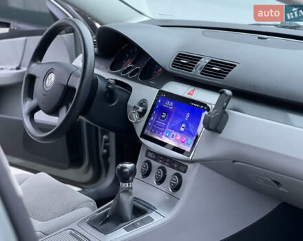 Зелений Фольксваген Пассат, об'ємом двигуна 2 л та пробігом 186 тис. км за 5199 $, фото 78 на Automoto.ua