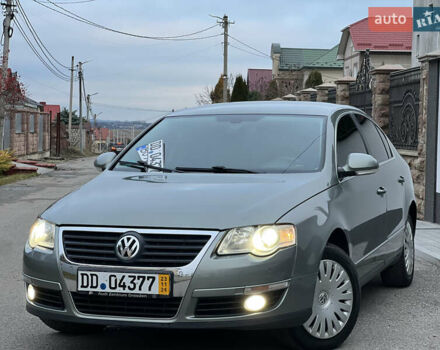 Зелений Фольксваген Пассат, об'ємом двигуна 2 л та пробігом 186 тис. км за 5199 $, фото 5 на Automoto.ua