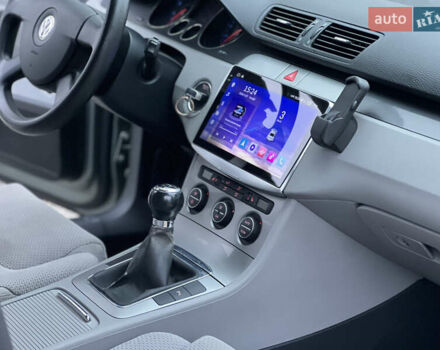 Зелений Фольксваген Пассат, об'ємом двигуна 2 л та пробігом 186 тис. км за 5199 $, фото 65 на Automoto.ua