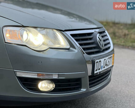 Зелений Фольксваген Пассат, об'ємом двигуна 2 л та пробігом 186 тис. км за 5199 $, фото 50 на Automoto.ua