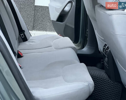 Зелений Фольксваген Пассат, об'ємом двигуна 2 л та пробігом 186 тис. км за 5199 $, фото 92 на Automoto.ua