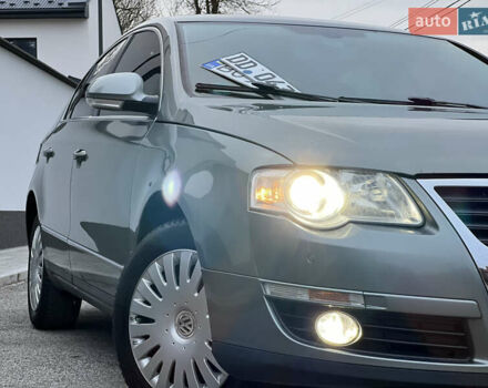 Зелений Фольксваген Пассат, об'ємом двигуна 2 л та пробігом 186 тис. км за 5199 $, фото 48 на Automoto.ua