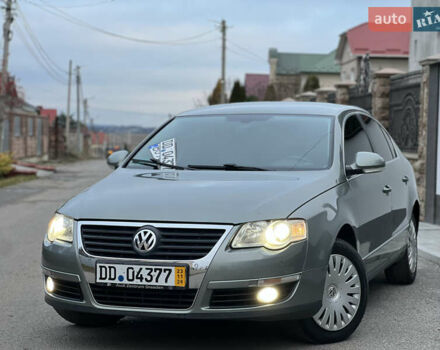 Зелений Фольксваген Пассат, об'ємом двигуна 2 л та пробігом 186 тис. км за 5199 $, фото 7 на Automoto.ua