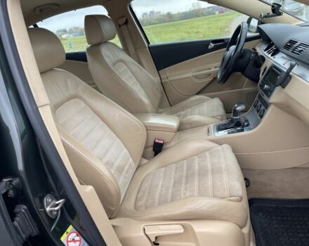 Зеленый Фольксваген Пассат, объемом двигателя 2 л и пробегом 350 тыс. км за 3750 $, фото 15 на Automoto.ua