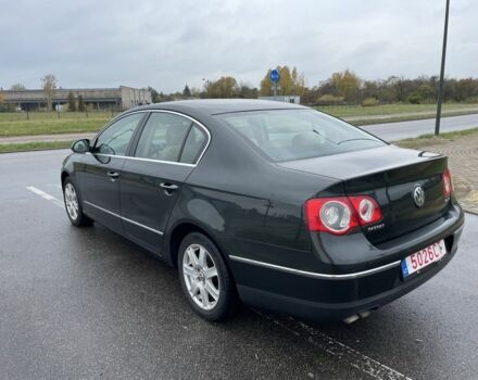 Зеленый Фольксваген Пассат, объемом двигателя 2 л и пробегом 350 тыс. км за 3750 $, фото 7 на Automoto.ua