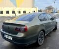 Зеленый Фольксваген Пассат, объемом двигателя 2 л и пробегом 35000 тыс. км за 3400 $, фото 1 на Automoto.ua