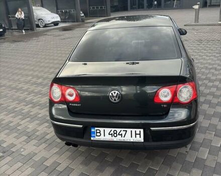 Зеленый Фольксваген Пассат, объемом двигателя 1.8 л и пробегом 306 тыс. км за 6400 $, фото 2 на Automoto.ua