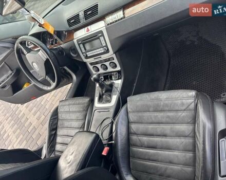 Зеленый Фольксваген Пассат, объемом двигателя 1.8 л и пробегом 306 тыс. км за 6400 $, фото 9 на Automoto.ua