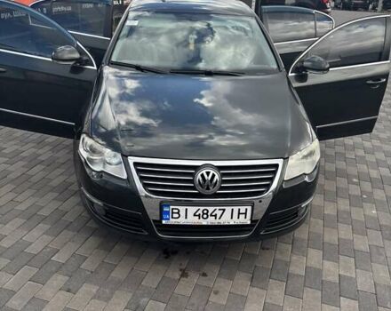 Зеленый Фольксваген Пассат, объемом двигателя 1.8 л и пробегом 306 тыс. км за 6400 $, фото 7 на Automoto.ua