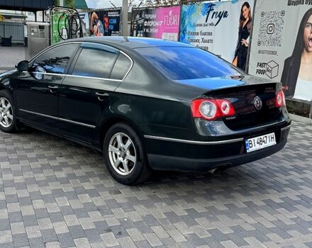 Зеленый Фольксваген Пассат, объемом двигателя 1.8 л и пробегом 306 тыс. км за 6400 $, фото 3 на Automoto.ua