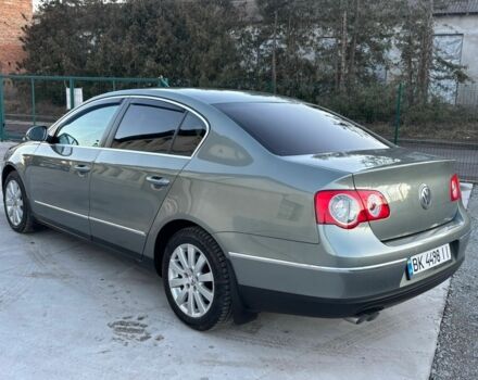 Зеленый Фольксваген Пассат, объемом двигателя 2 л и пробегом 247 тыс. км за 6500 $, фото 2 на Automoto.ua