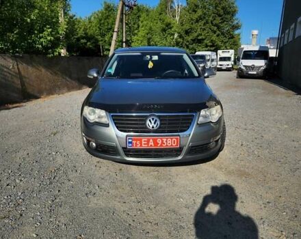 Зелений Фольксваген Пассат, об'ємом двигуна 2 л та пробігом 247 тис. км за 6500 $, фото 9 на Automoto.ua