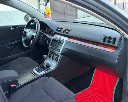 Зеленый Фольксваген Пассат, объемом двигателя 2 л и пробегом 247 тыс. км за 6500 $, фото 5 на Automoto.ua