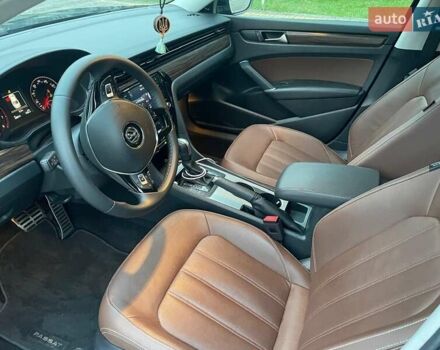 Зеленый Фольксваген Пассат, объемом двигателя 2 л и пробегом 54 тыс. км за 25000 $, фото 20 на Automoto.ua