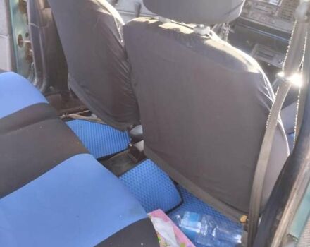 Зелений Фольксваген Пассат, об'ємом двигуна 1.6 л та пробігом 270 тис. км за 650 $, фото 3 на Automoto.ua