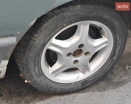 Зеленый Фольксваген Пассат, объемом двигателя 1.8 л и пробегом 250 тыс. км за 2200 $, фото 5 на Automoto.ua