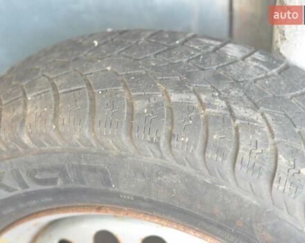 Зеленый Фольксваген Пассат, объемом двигателя 1.8 л и пробегом 250 тыс. км за 2200 $, фото 22 на Automoto.ua