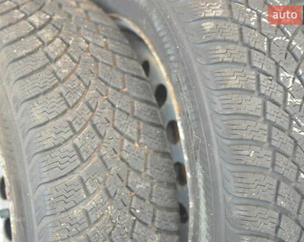 Зеленый Фольксваген Пассат, объемом двигателя 1.8 л и пробегом 250 тыс. км за 2200 $, фото 21 на Automoto.ua