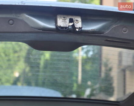 Зеленый Фольксваген Пассат, объемом двигателя 1.8 л и пробегом 250 тыс. км за 2200 $, фото 7 на Automoto.ua