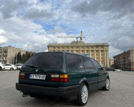 Зелений Фольксваген Пассат, об'ємом двигуна 1.6 л та пробігом 240 тис. км за 3000 $, фото 6 на Automoto.ua