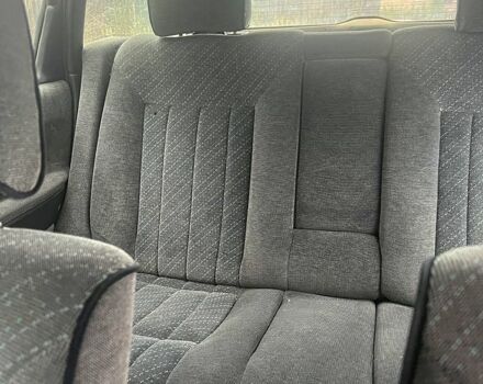 Зелений Фольксваген Пассат, об'ємом двигуна 2.8 л та пробігом 400 тис. км за 1100 $, фото 6 на Automoto.ua