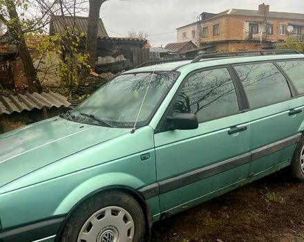 Зелений Фольксваген Пассат, об'ємом двигуна 2.8 л та пробігом 400 тис. км за 1100 $, фото 2 на Automoto.ua