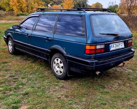 Зеленый Фольксваген Пассат, объемом двигателя 2 л и пробегом 350 тыс. км за 1300 $, фото 3 на Automoto.ua