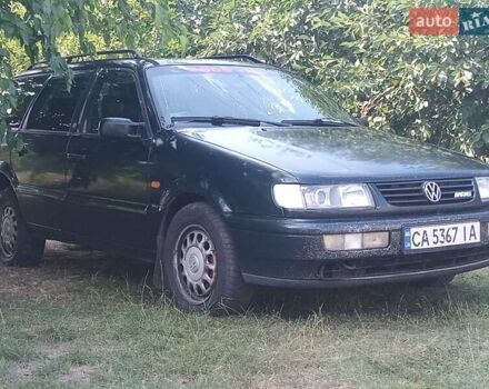 Зеленый Фольксваген Пассат, объемом двигателя 2.8 л и пробегом 542 тыс. км за 2700 $, фото 2 на Automoto.ua