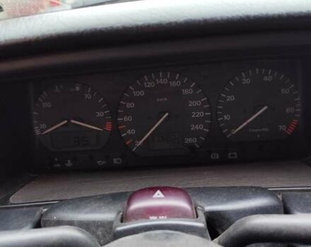 Зеленый Фольксваген Пассат, объемом двигателя 1.78 л и пробегом 380 тыс. км за 1200 $, фото 7 на Automoto.ua