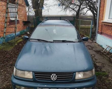 Зеленый Фольксваген Пассат, объемом двигателя 1.78 л и пробегом 380 тыс. км за 1200 $, фото 9 на Automoto.ua