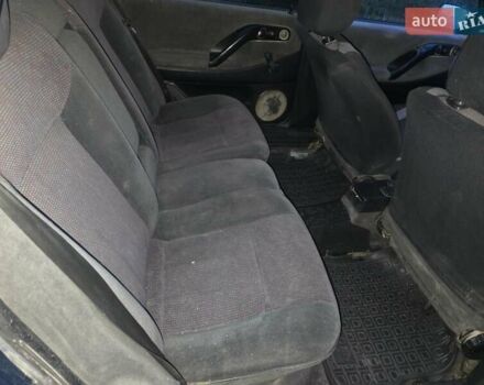 Зеленый Фольксваген Пассат, объемом двигателя 1.8 л и пробегом 528 тыс. км за 2200 $, фото 3 на Automoto.ua